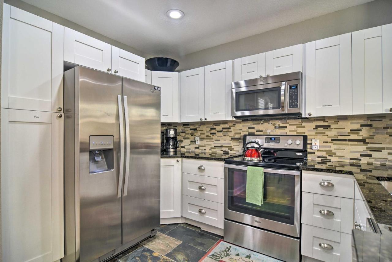 Coastal Sea Side Townhome - Walk To Beach! 克利尔沃特 外观 照片
