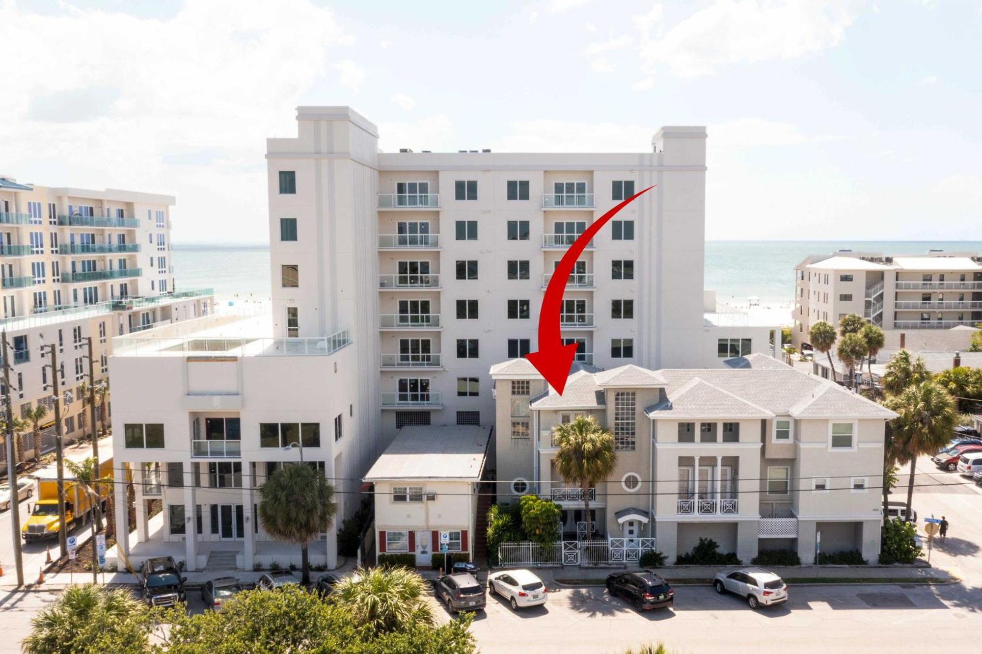 Coastal Sea Side Townhome - Walk To Beach! 克利尔沃特 外观 照片